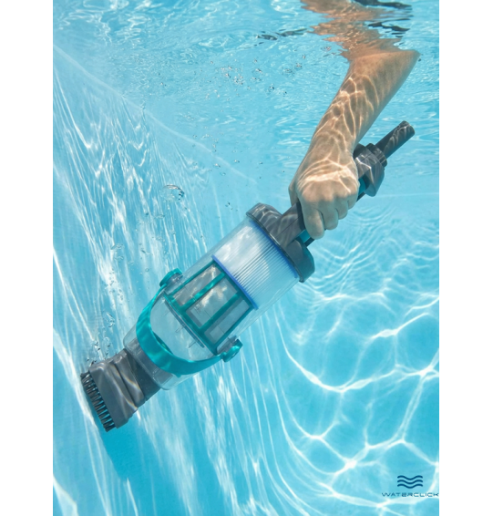 Пылесос для бассейна Bestway 58946 AquaGrip, аккумуляторный, ручной, беспроводной Пылесос для бассейна Bestway 58946 AquaGrip, аккумуляторный, ручной, беспроводной